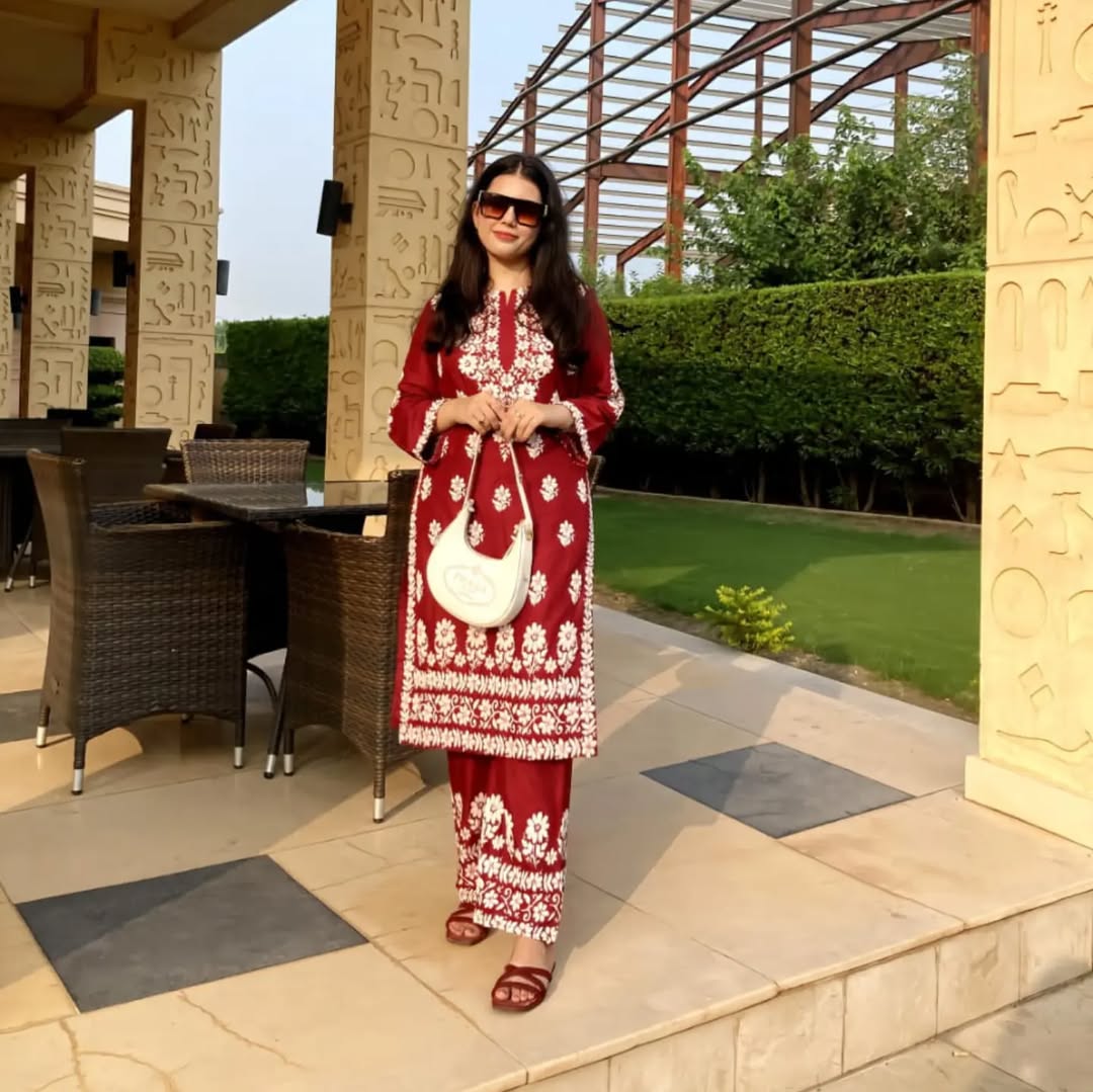 Indian Chicken Kari (Embossed ) 2 PC