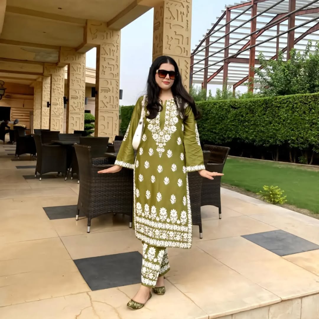 Indian Chicken Kari (Embossed ) 2 PC